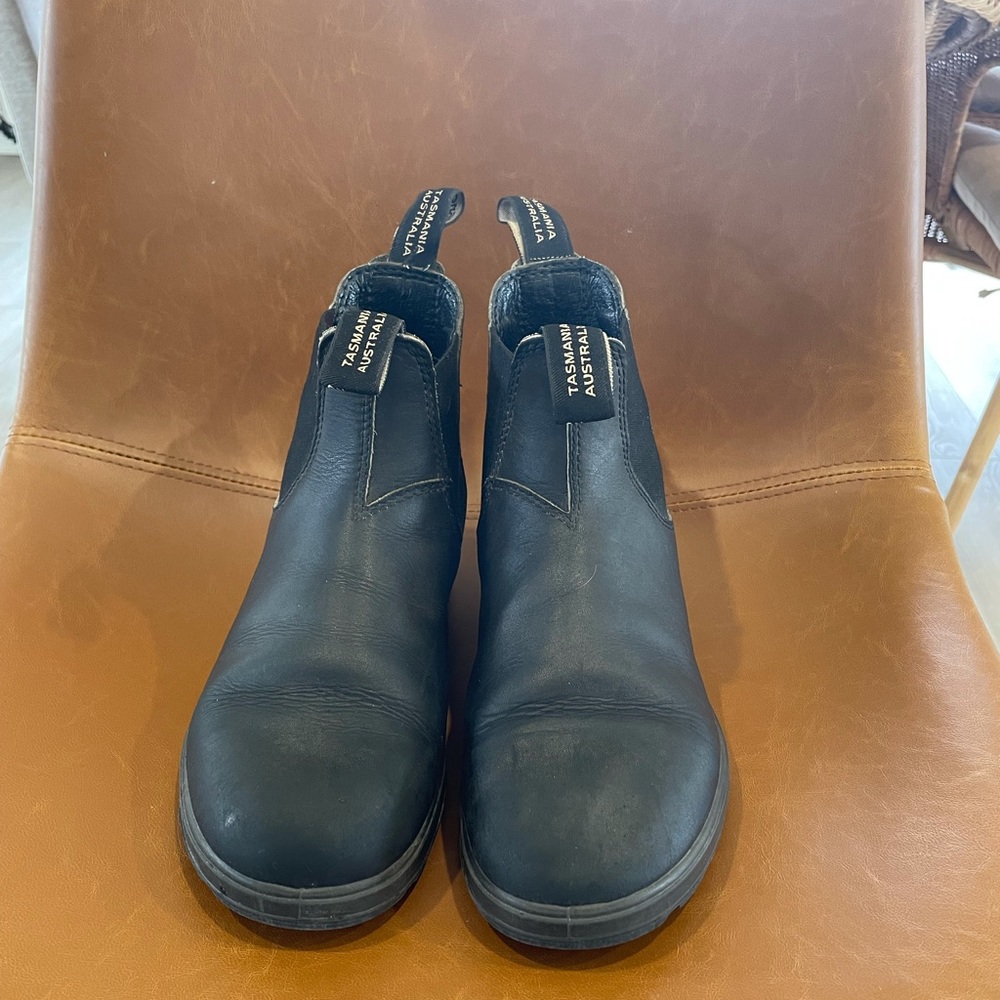 Blundstones